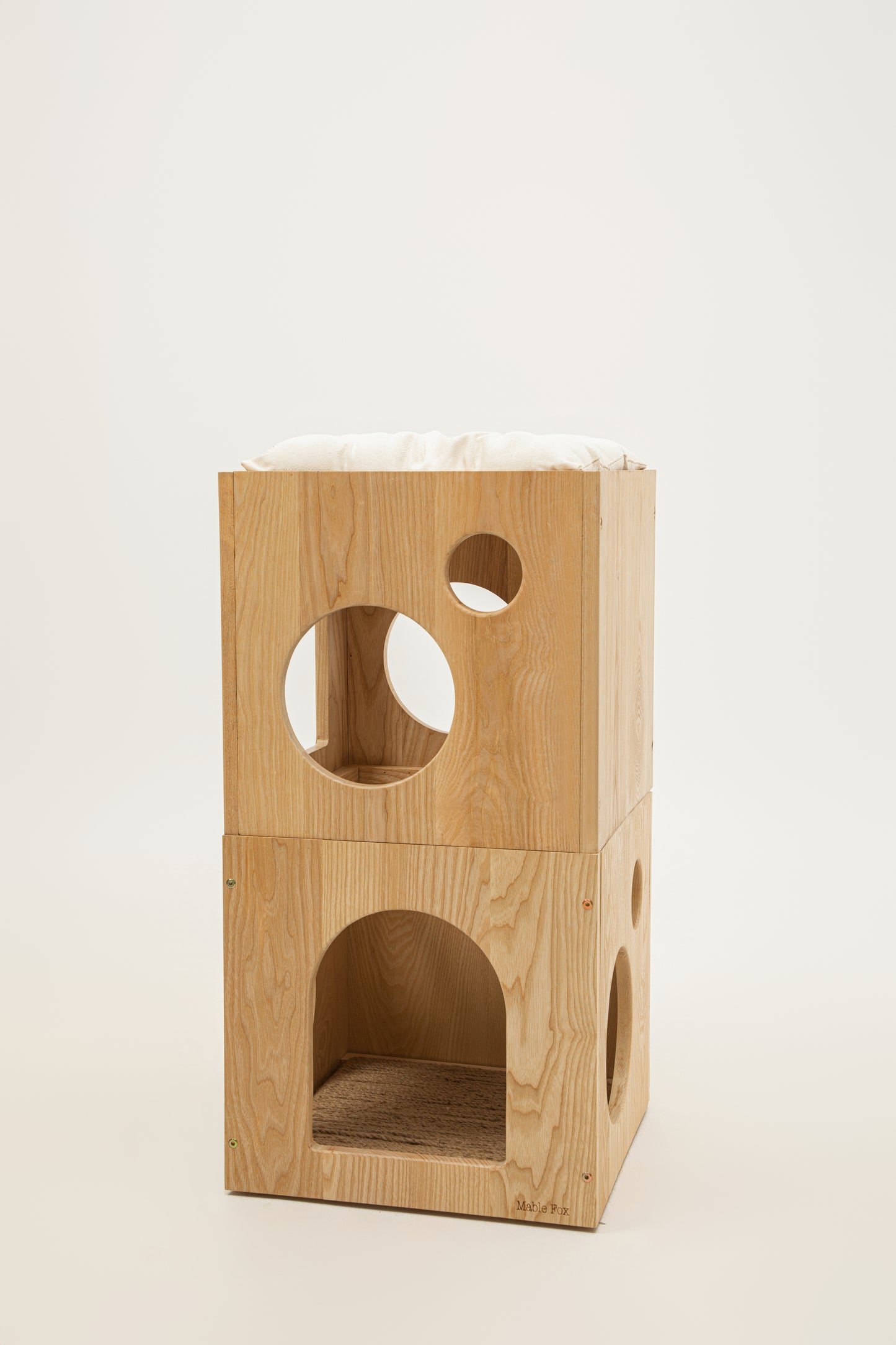 Kumo Pet Den